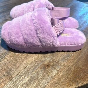 UGG Yeah Fluff Slides